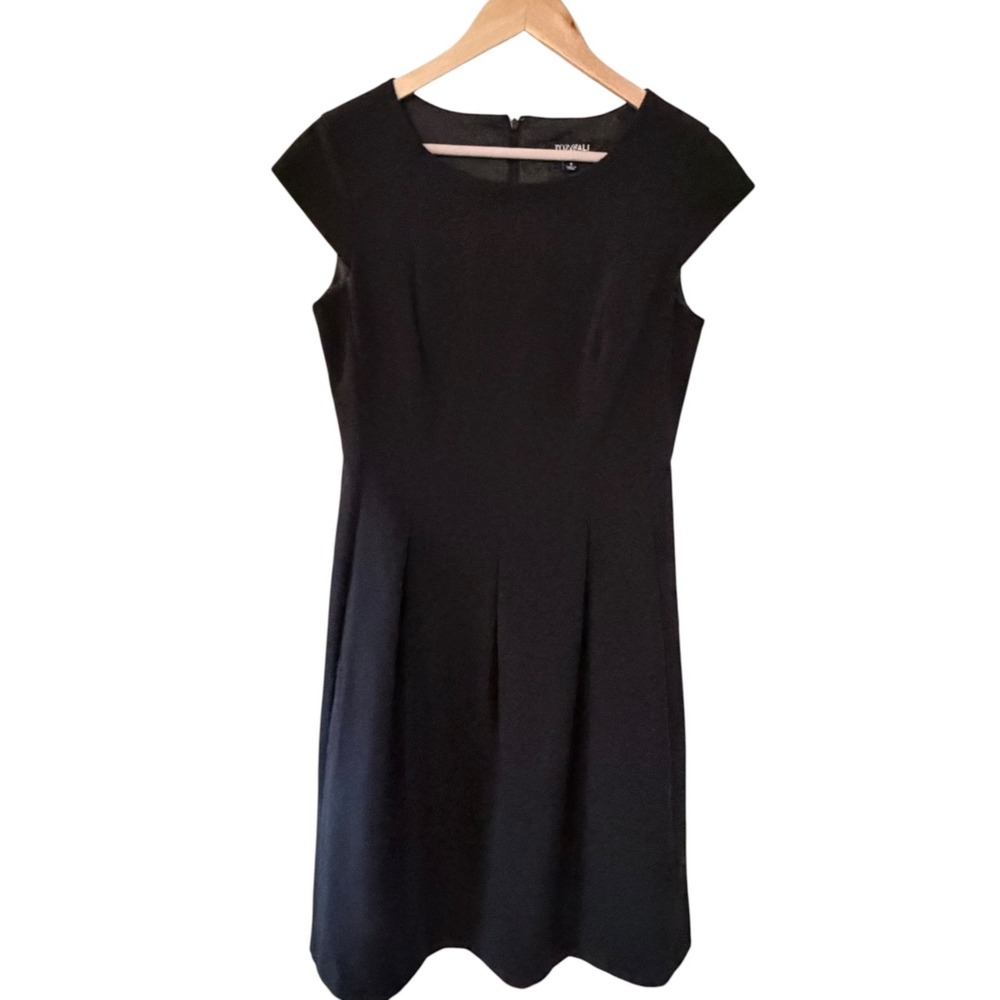 Roz & Ali Classic Black Lined Dress / Blouse Zipper Closure Women's Size 6 Reg